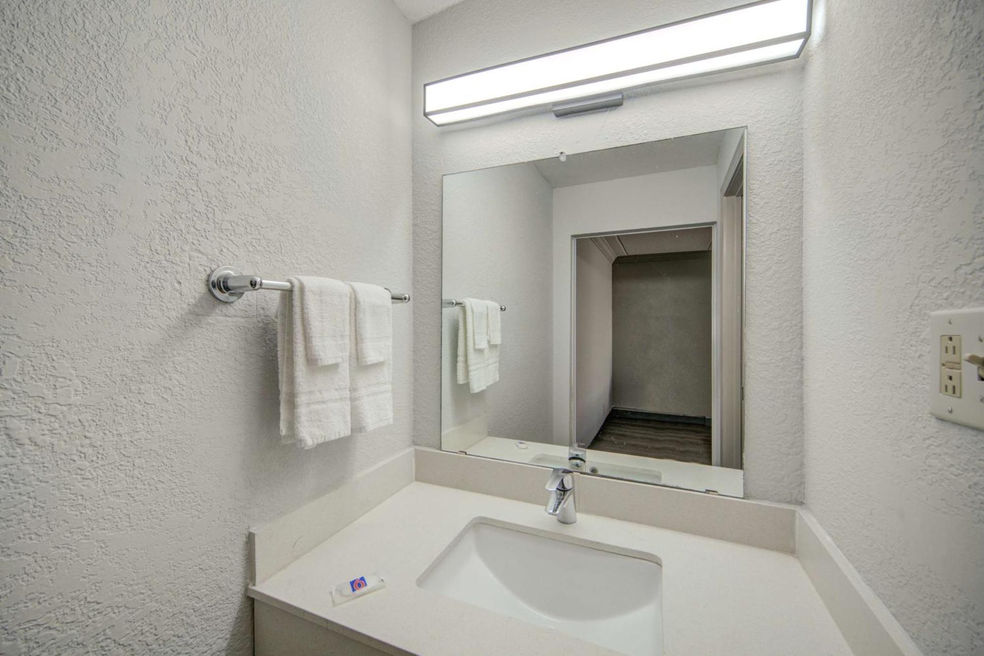 Motel 6 San Antonio, Tx I-35 North Corridor 외부 사진